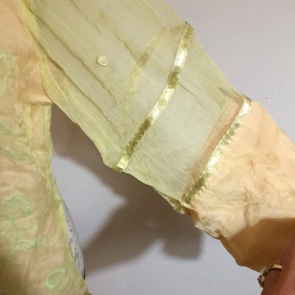 Perfect hand made top - Picture 5 of 6